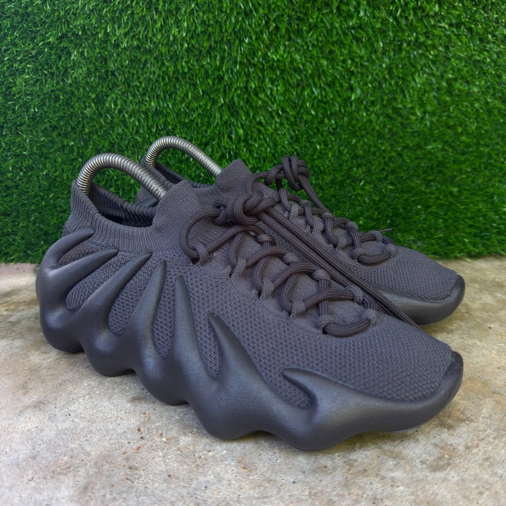 Vintage 2022 adidas Yeezy 450 Utility Black Sneakers Gorpcore Black 7.5 H03665